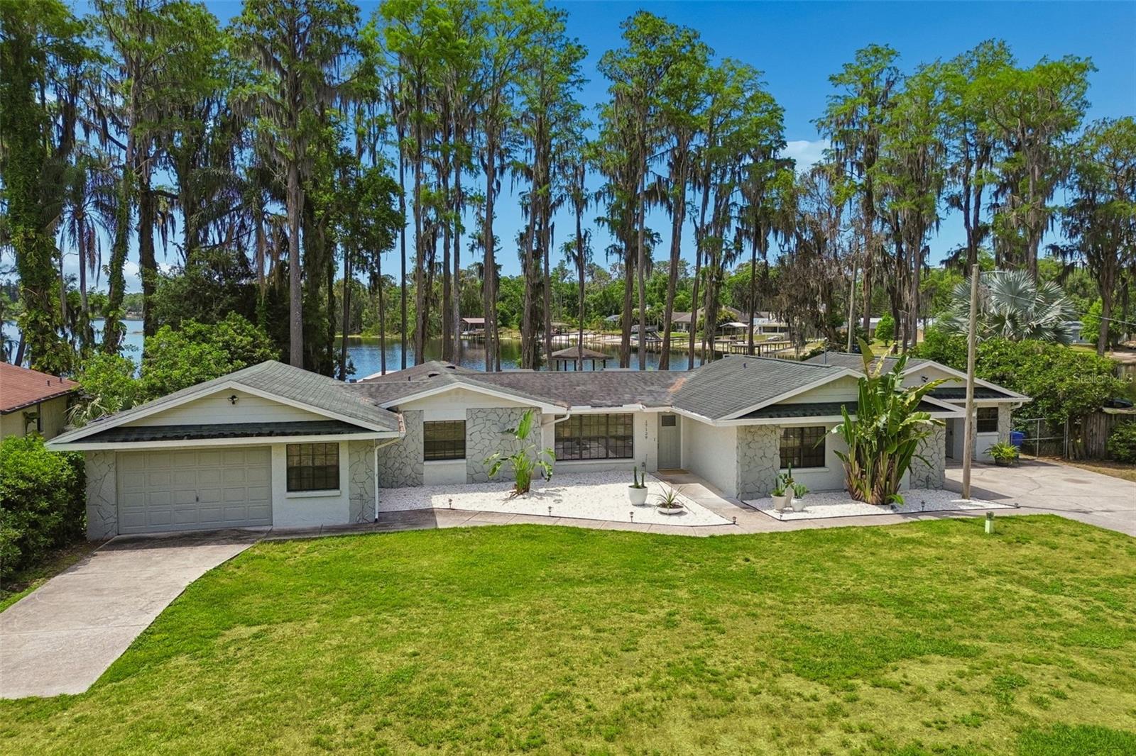 RAINBOW TERRACE - Residential