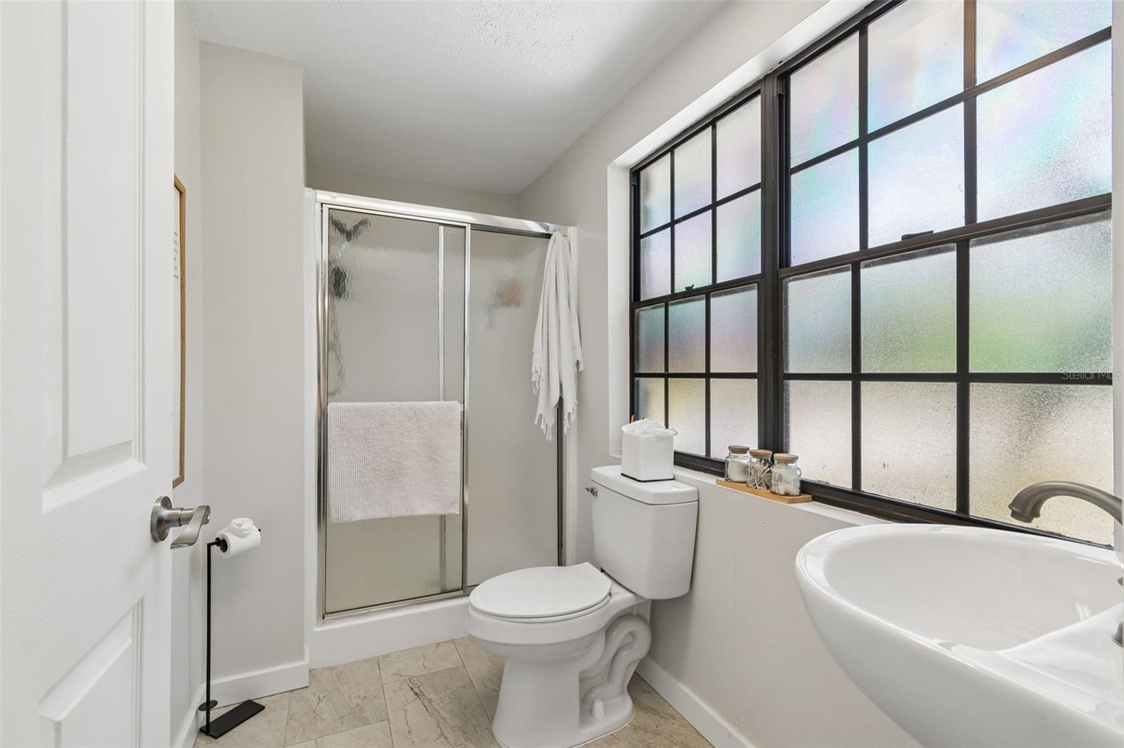 RAINBOW TERRACE - Residential