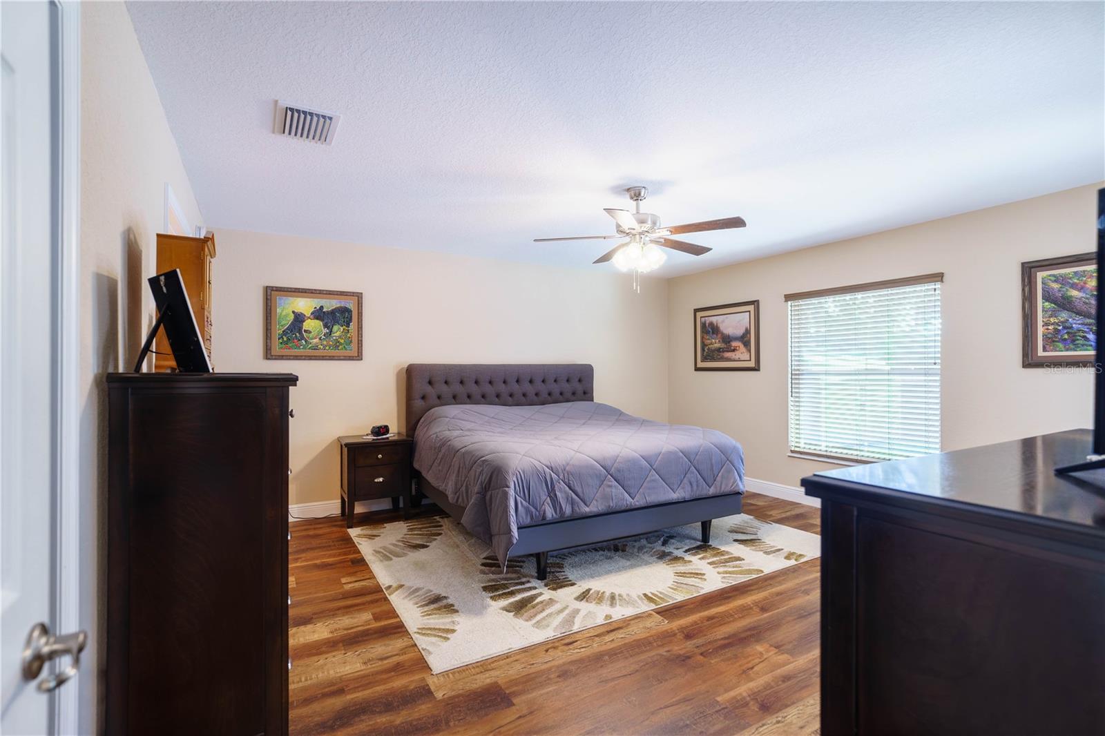 BLUE OAKS - Residential