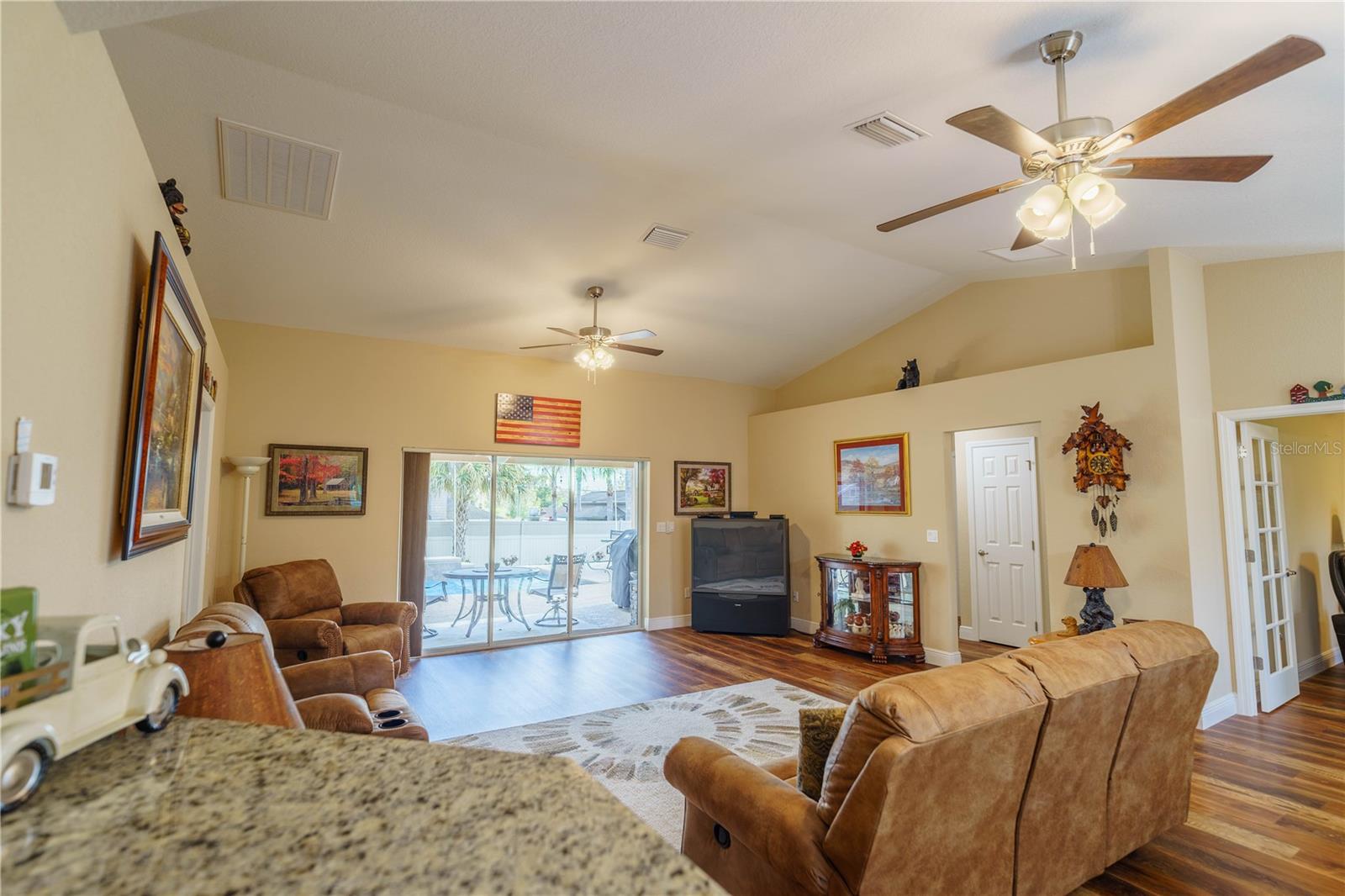 BLUE OAKS - Residential