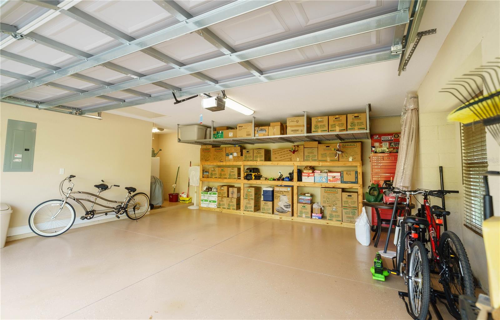 BLUE OAKS - Residential