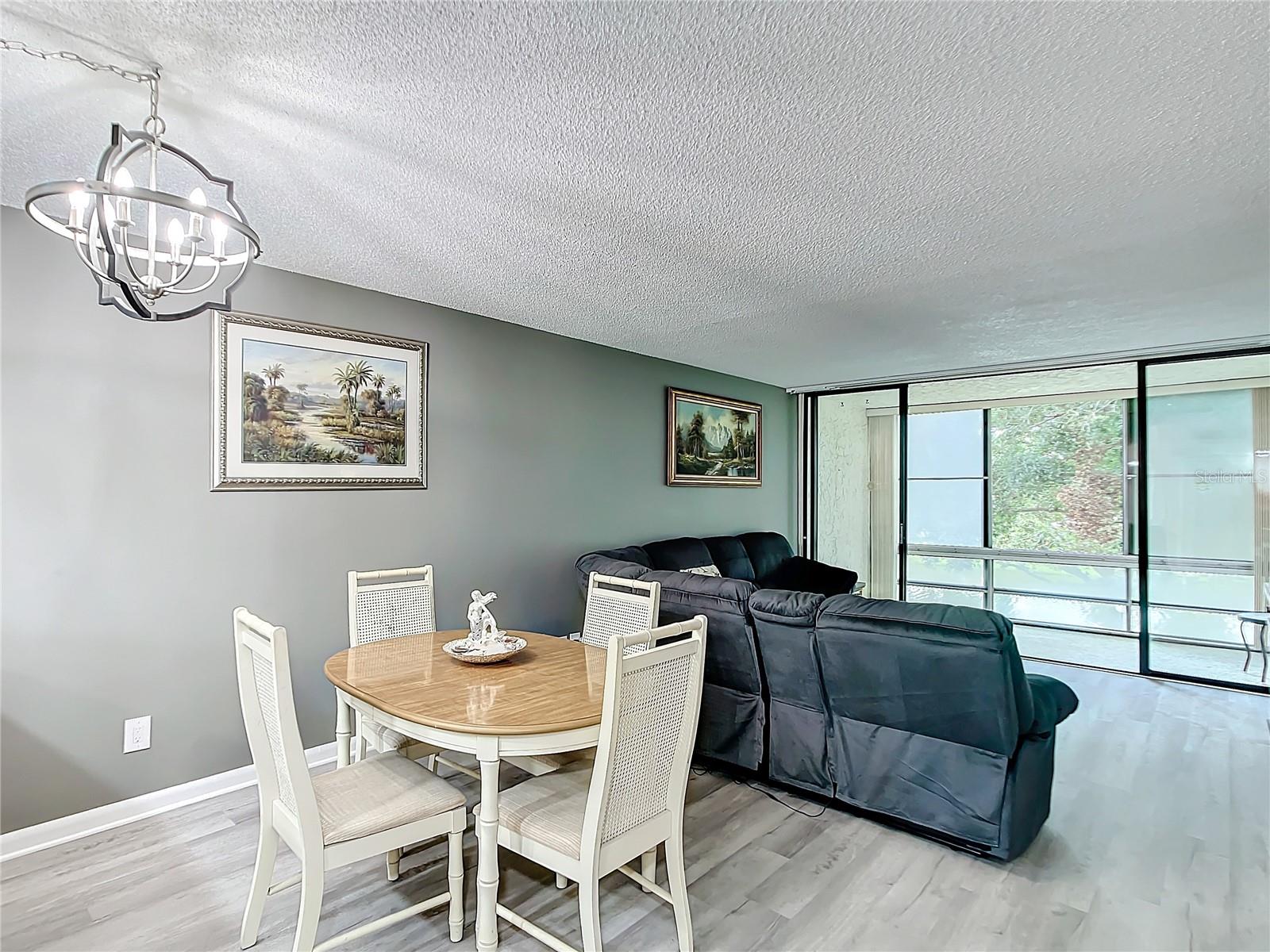 LAKEVIEW OF LARGO - Residential