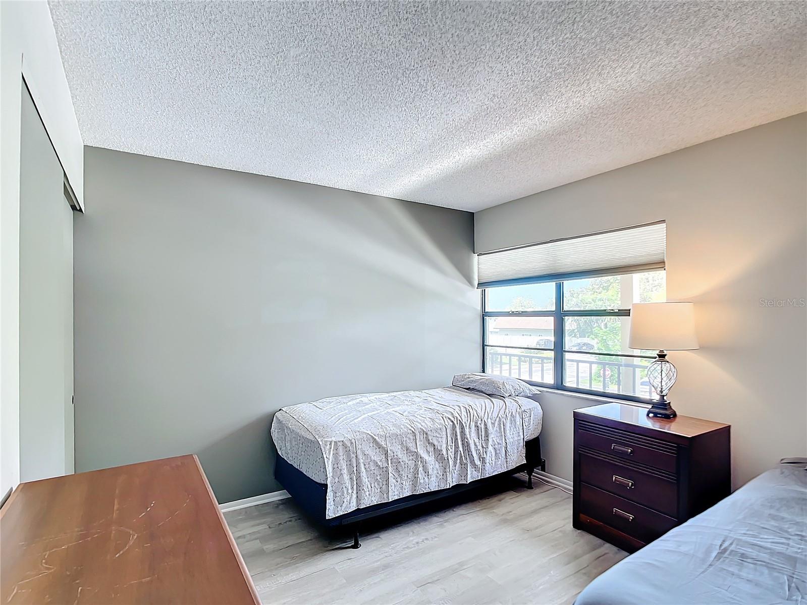 LAKEVIEW OF LARGO - Residential