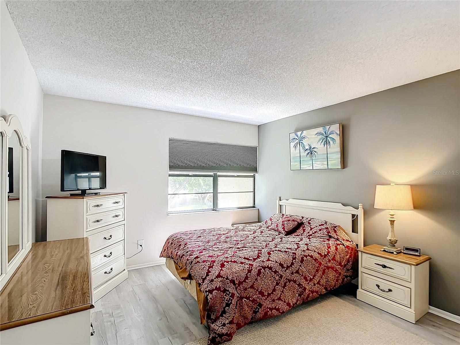 LAKEVIEW OF LARGO - Residential