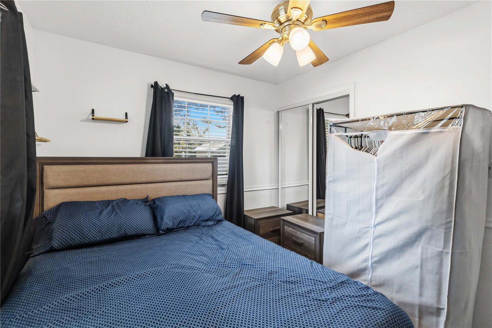 WEKIWA MANOR SEC 01 - Residential