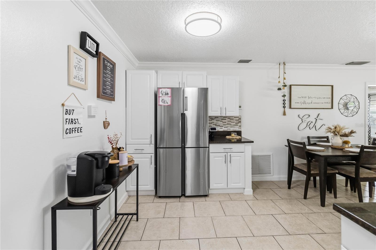 WEKIWA MANOR SEC 01 - Residential