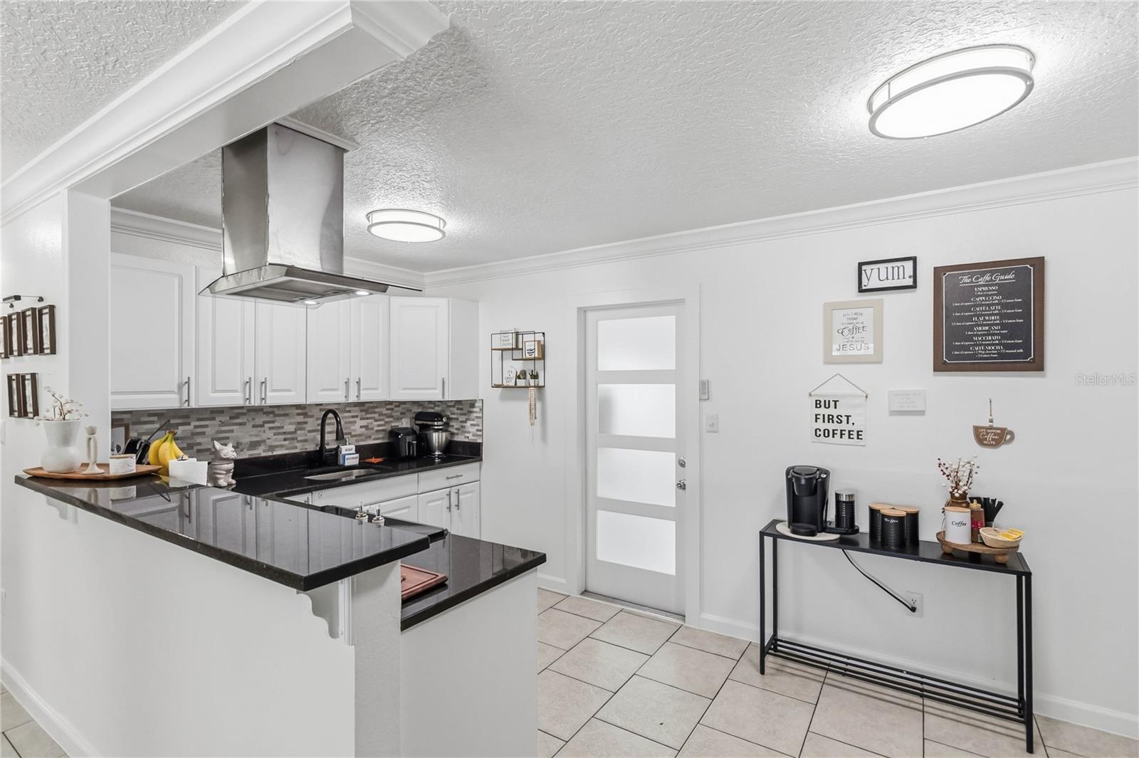 WEKIWA MANOR SEC 01 - Residential