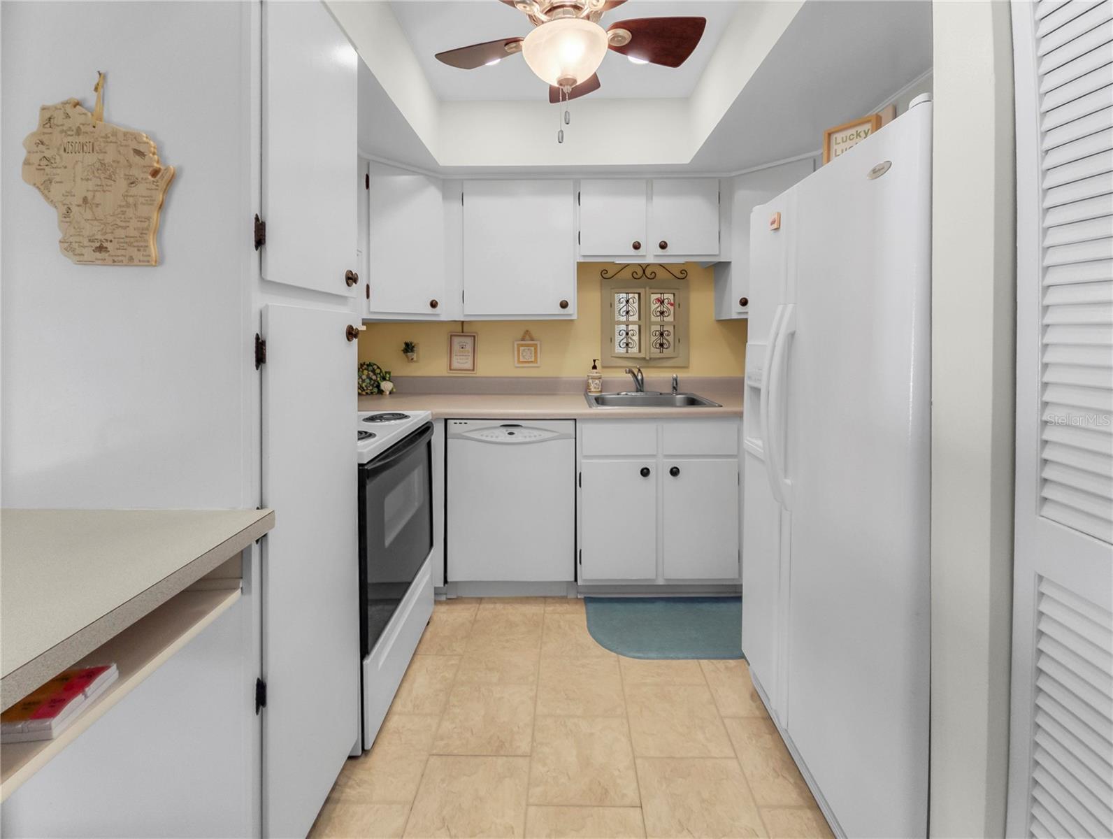 LIVE OAK VILLAGE CONDO - Residential