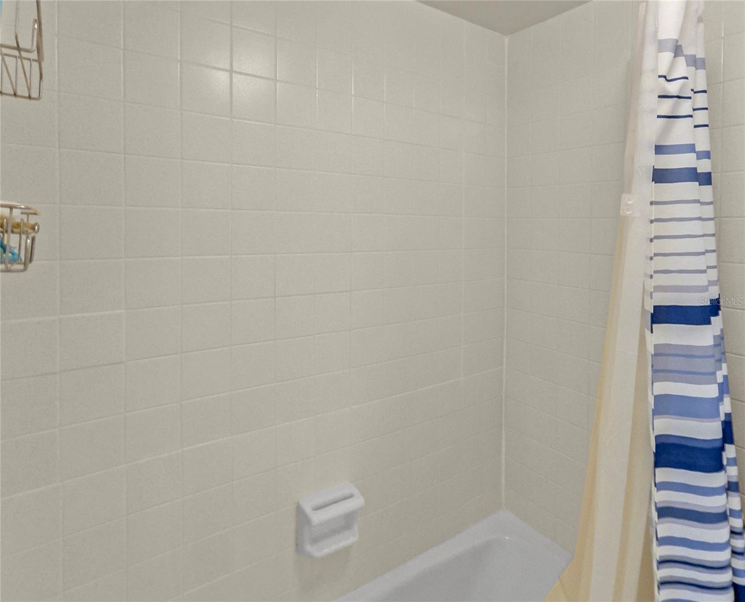 LIVE OAK VILLAGE CONDO - Residential