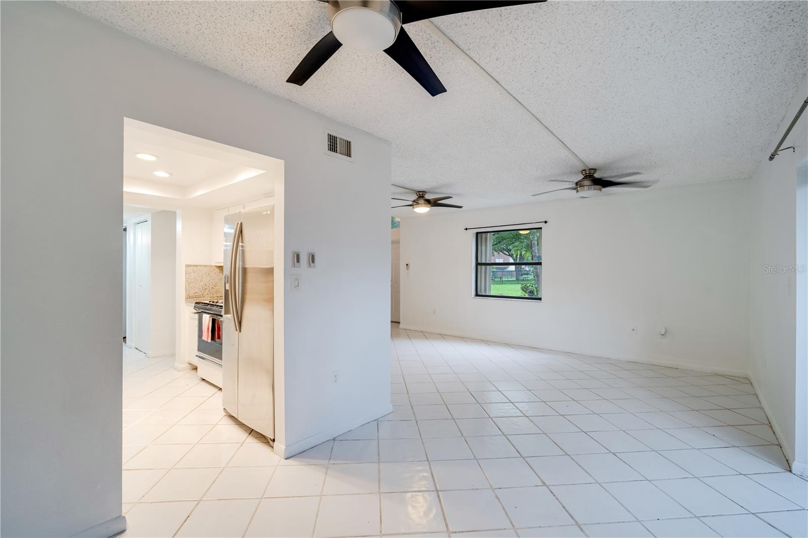 GREENGLADES CONDO 1 - Residential