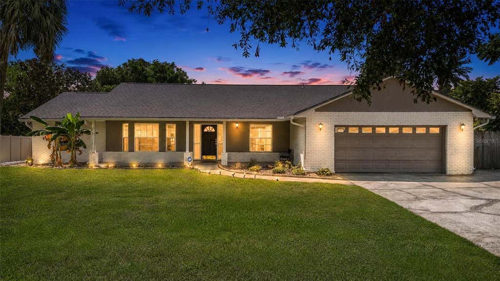 Photo of 5829 Pitch Pine Drive, Orlando, FL 32819 (MLS # G5115944)