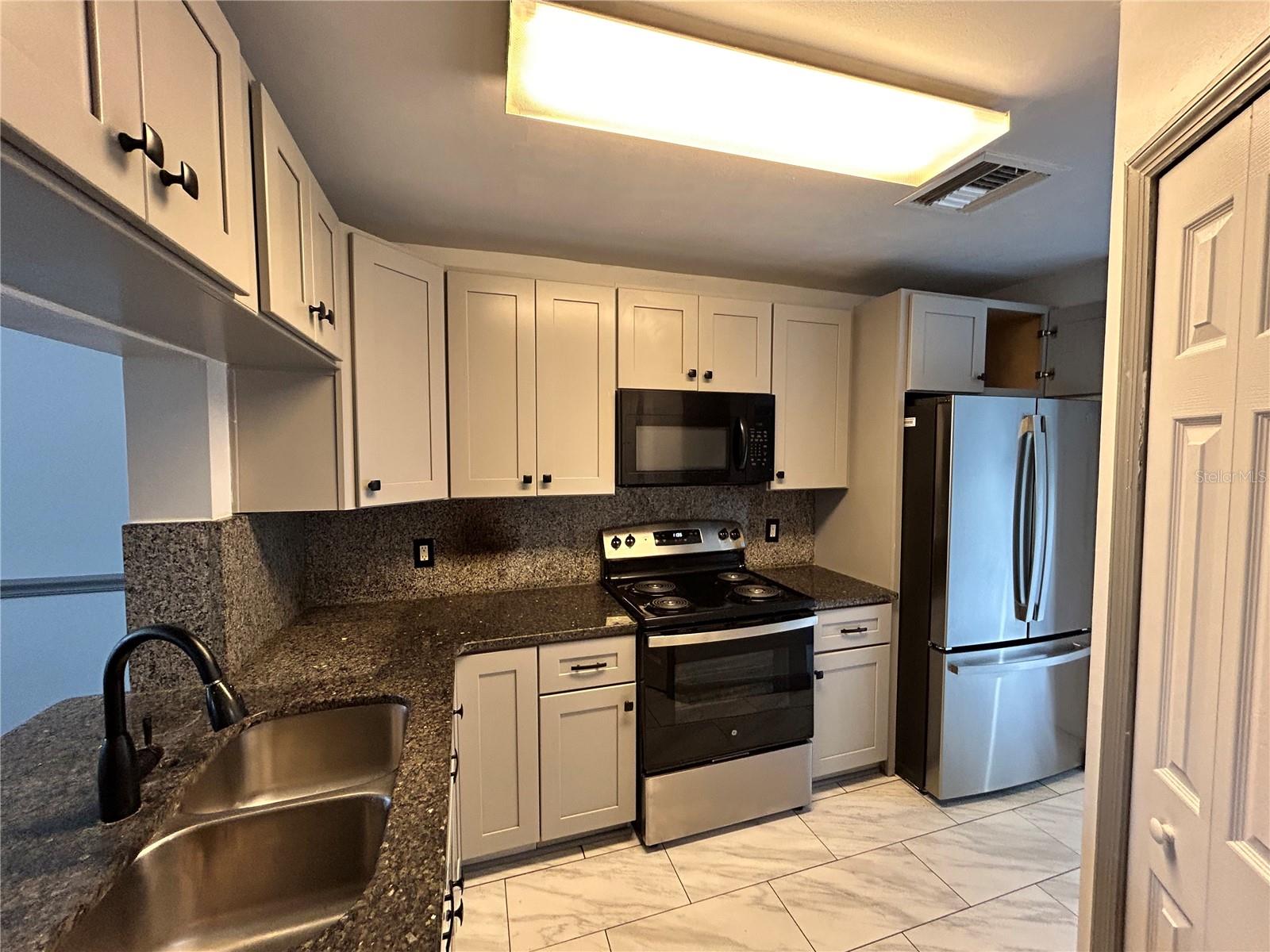 2203 STONINGTON AVENUE 2203