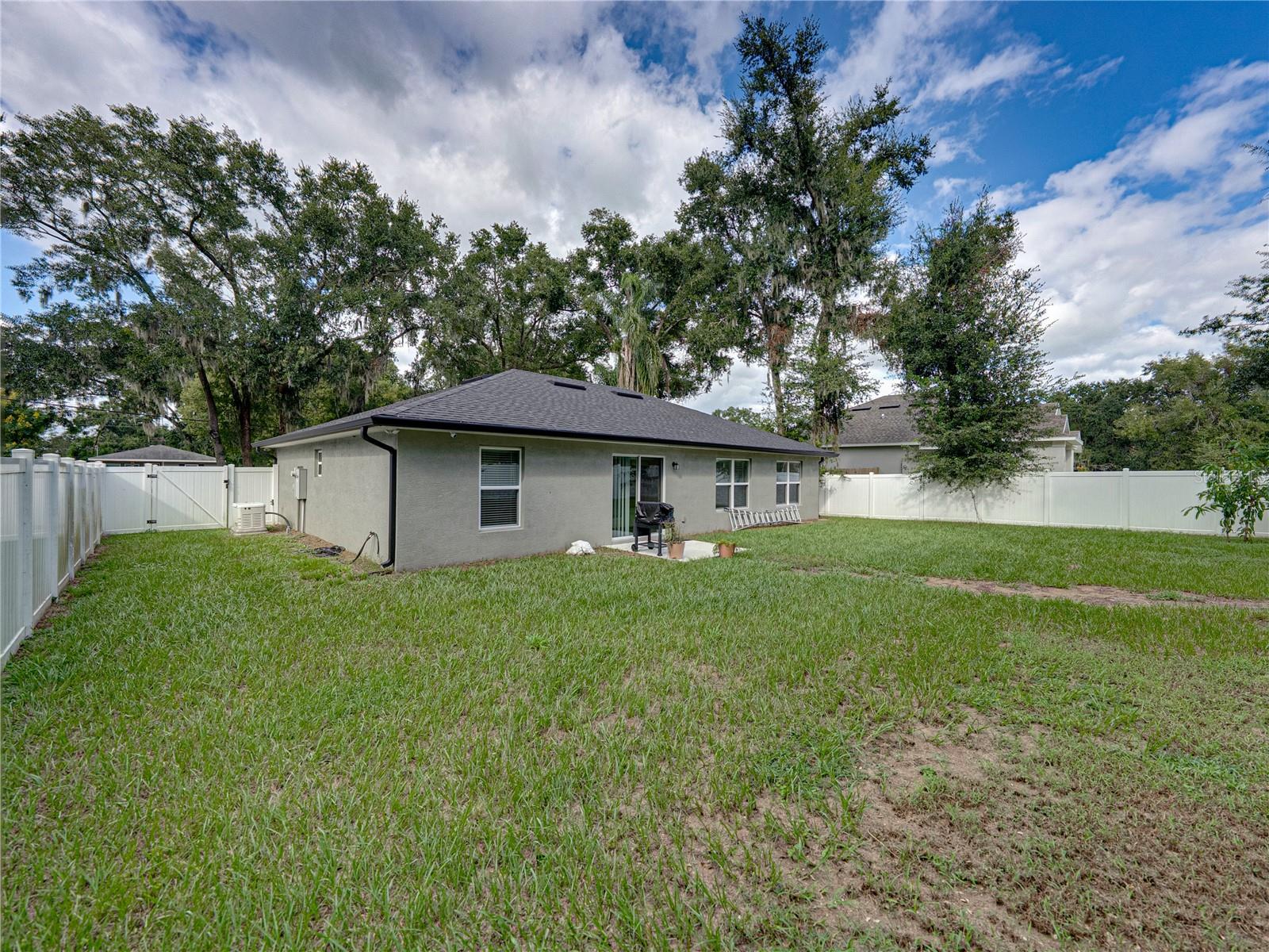 ORANGE HEIGHTS - Residential