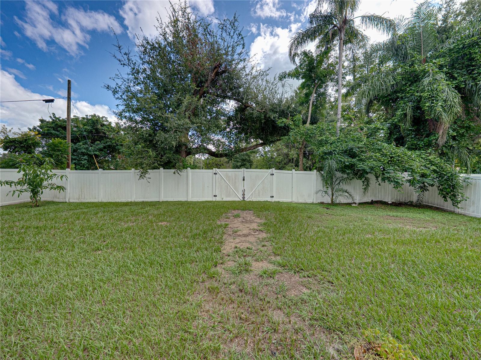 ORANGE HEIGHTS - Residential