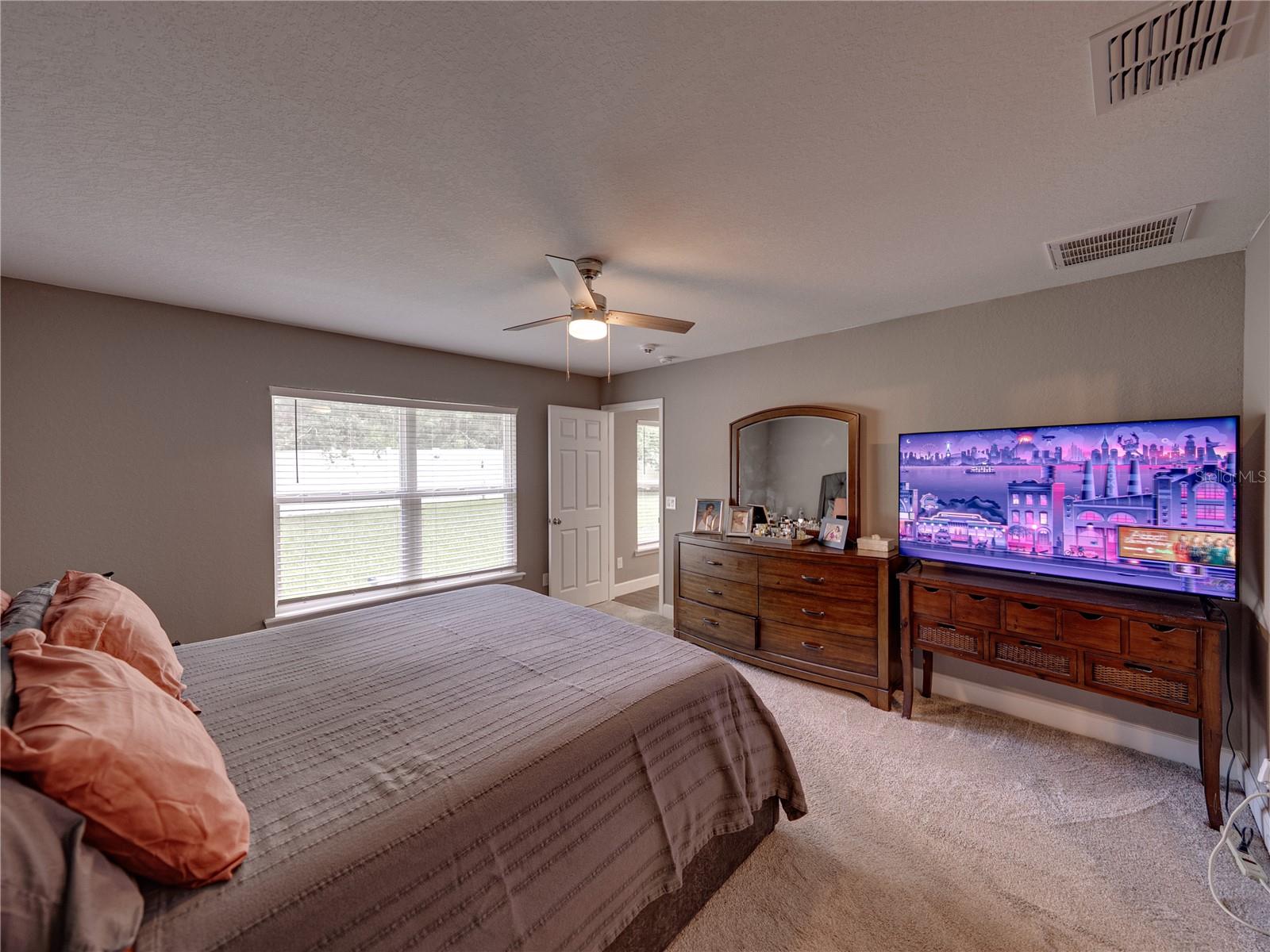 ORANGE HEIGHTS - Residential