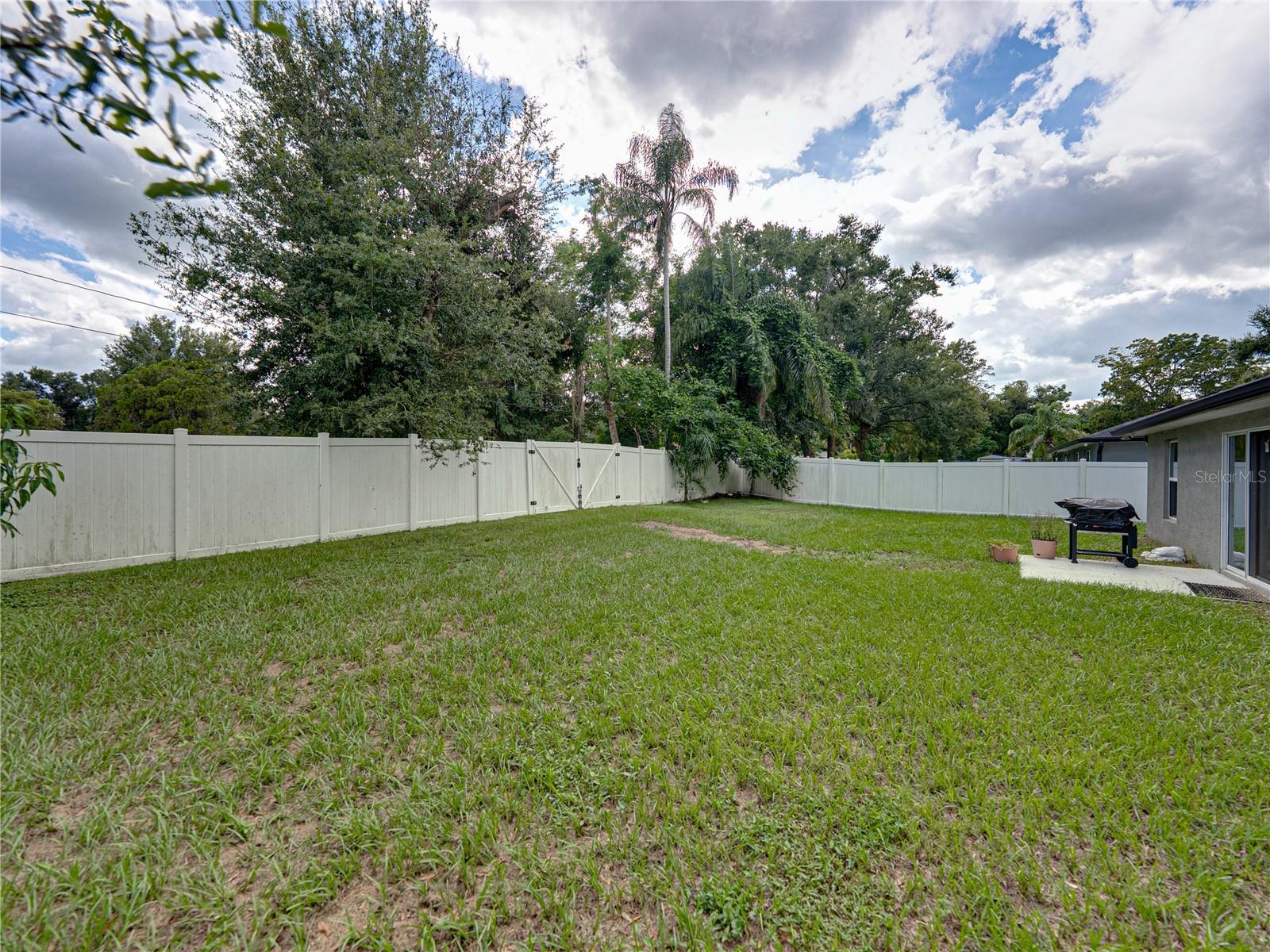ORANGE HEIGHTS - Residential