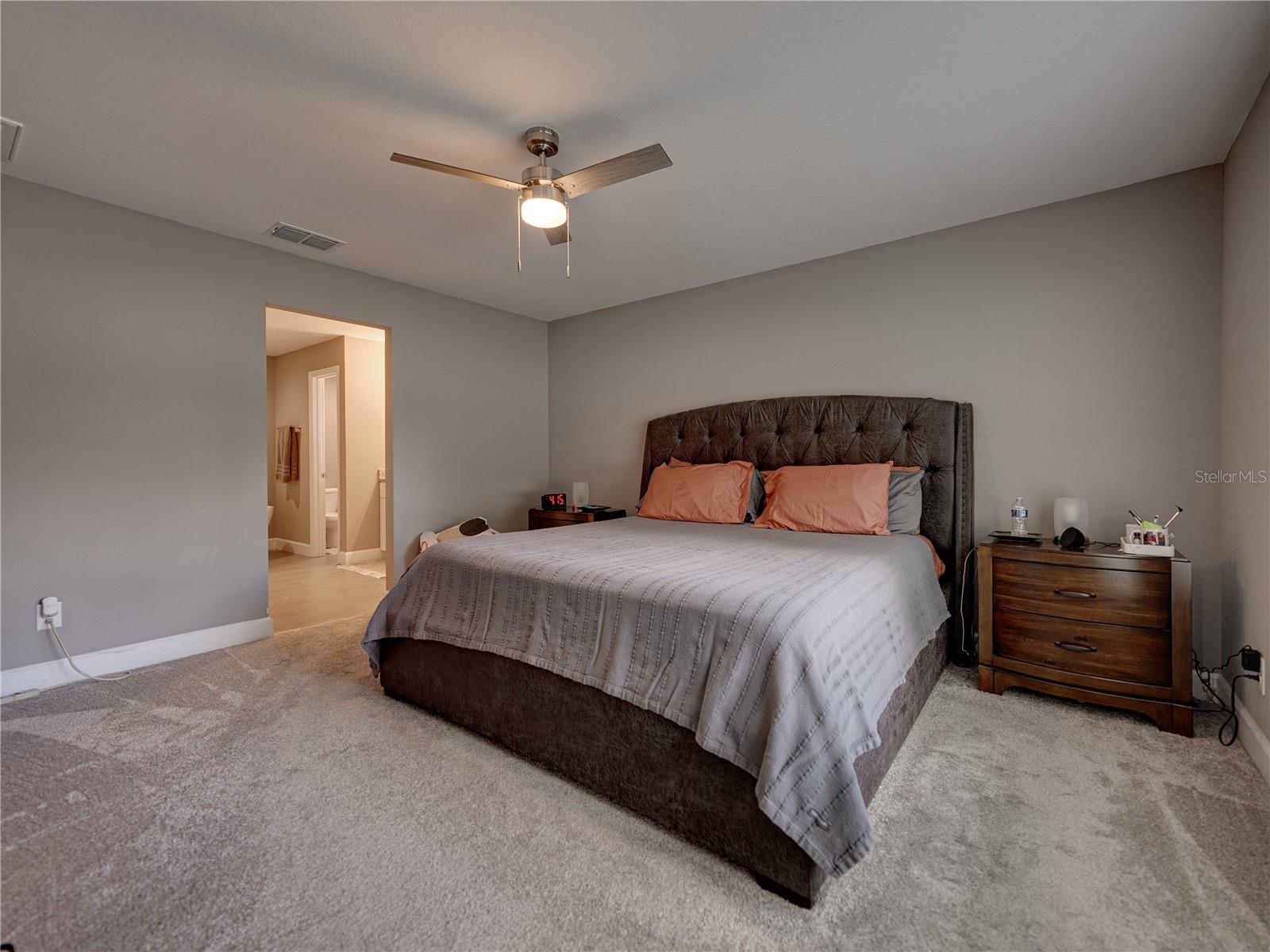 ORANGE HEIGHTS - Residential