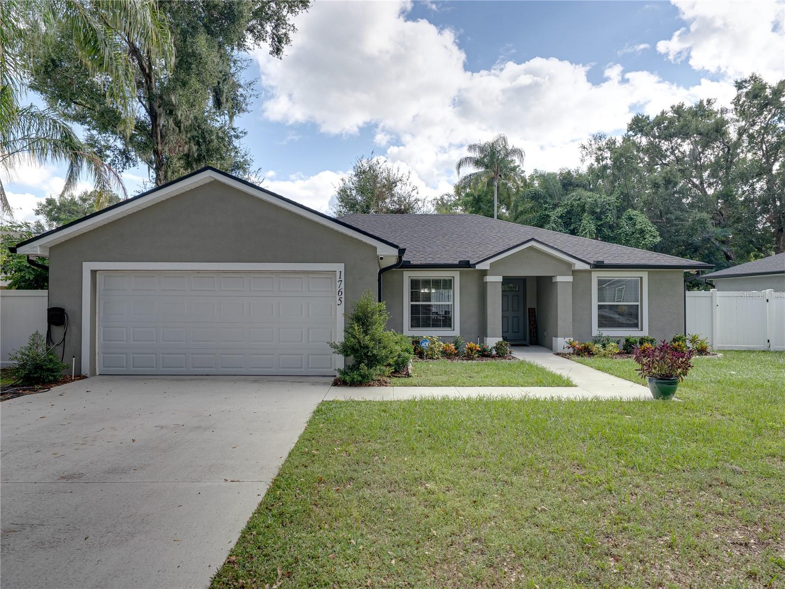 ORANGE HEIGHTS - Residential