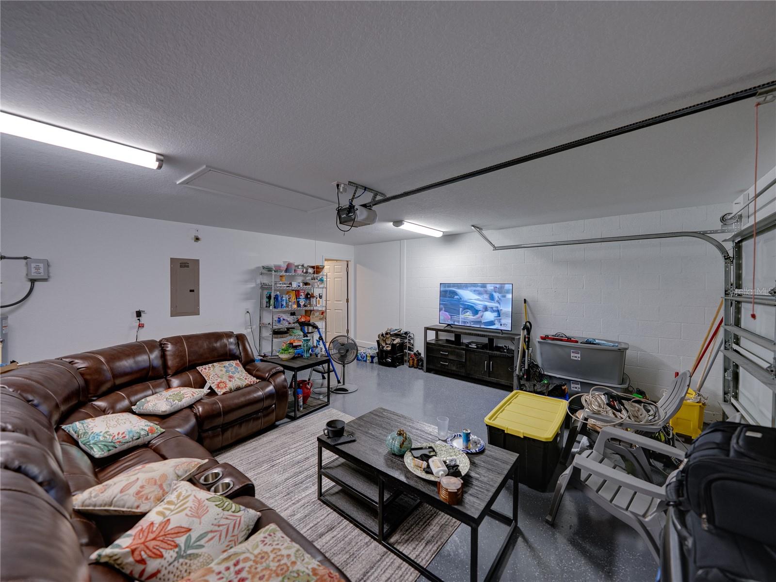 ORANGE HEIGHTS - Residential