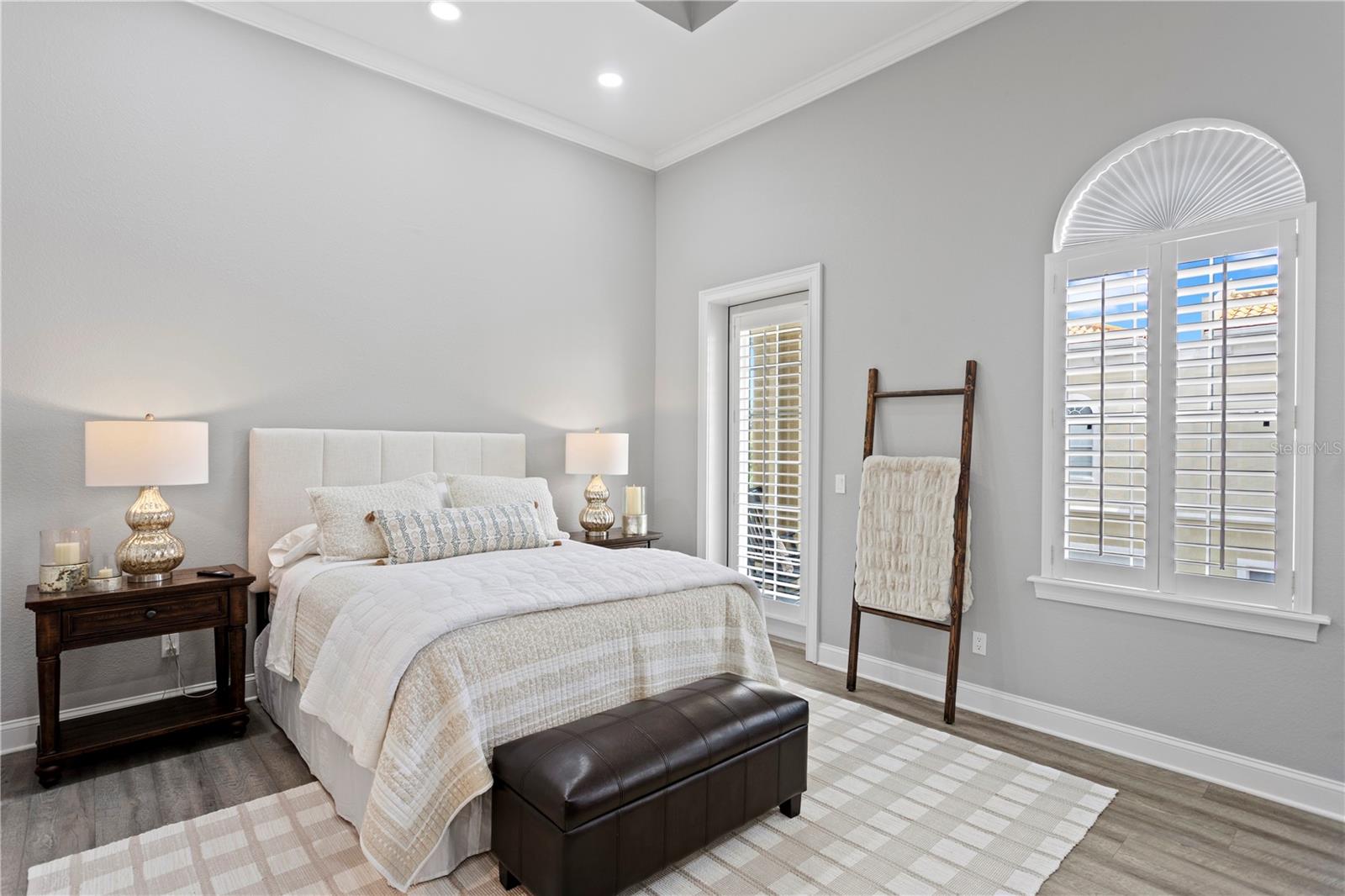 GANDY SHERWOOD TWNHMS - Residential Lease