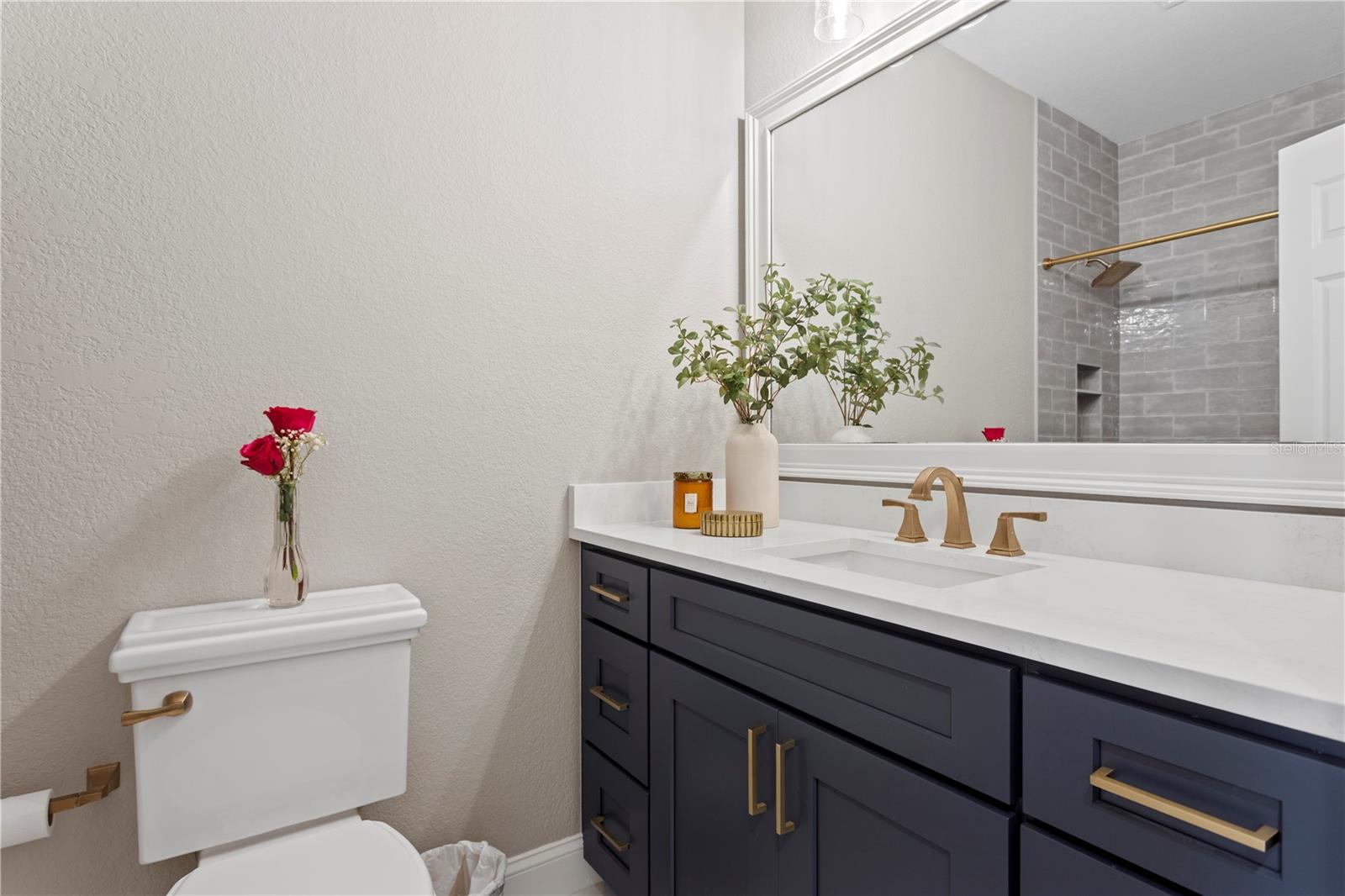 GANDY SHERWOOD TWNHMS - Residential Lease