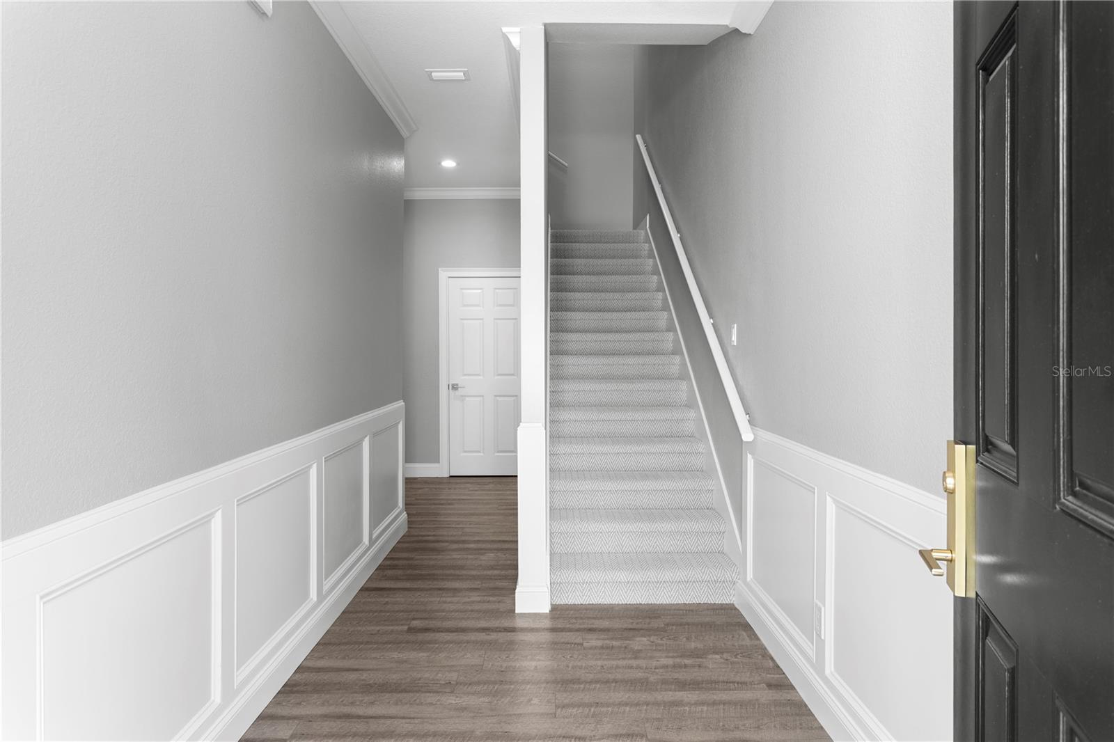 GANDY SHERWOOD TWNHMS - Residential Lease