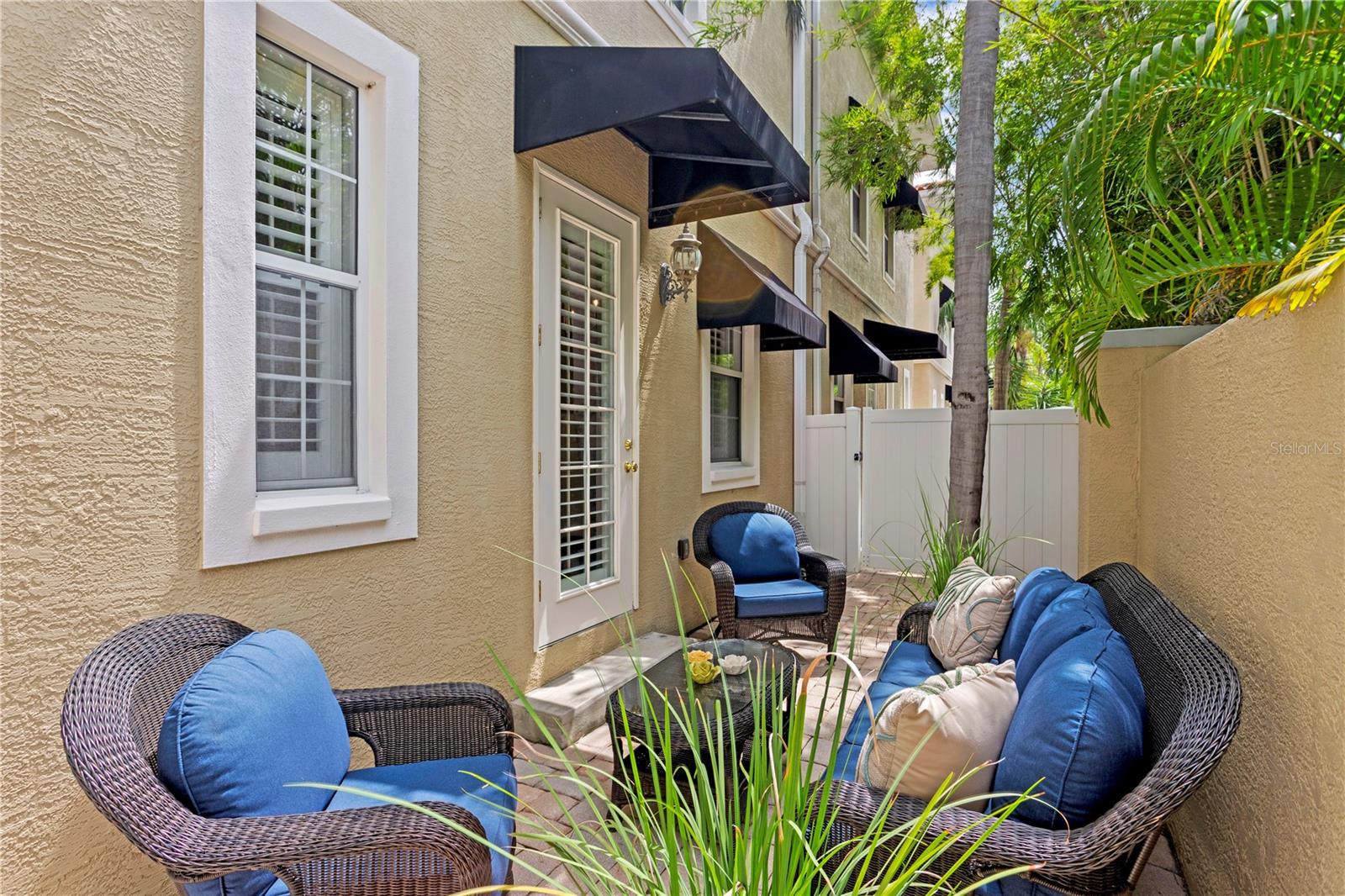 GANDY SHERWOOD TWNHMS - Residential Lease