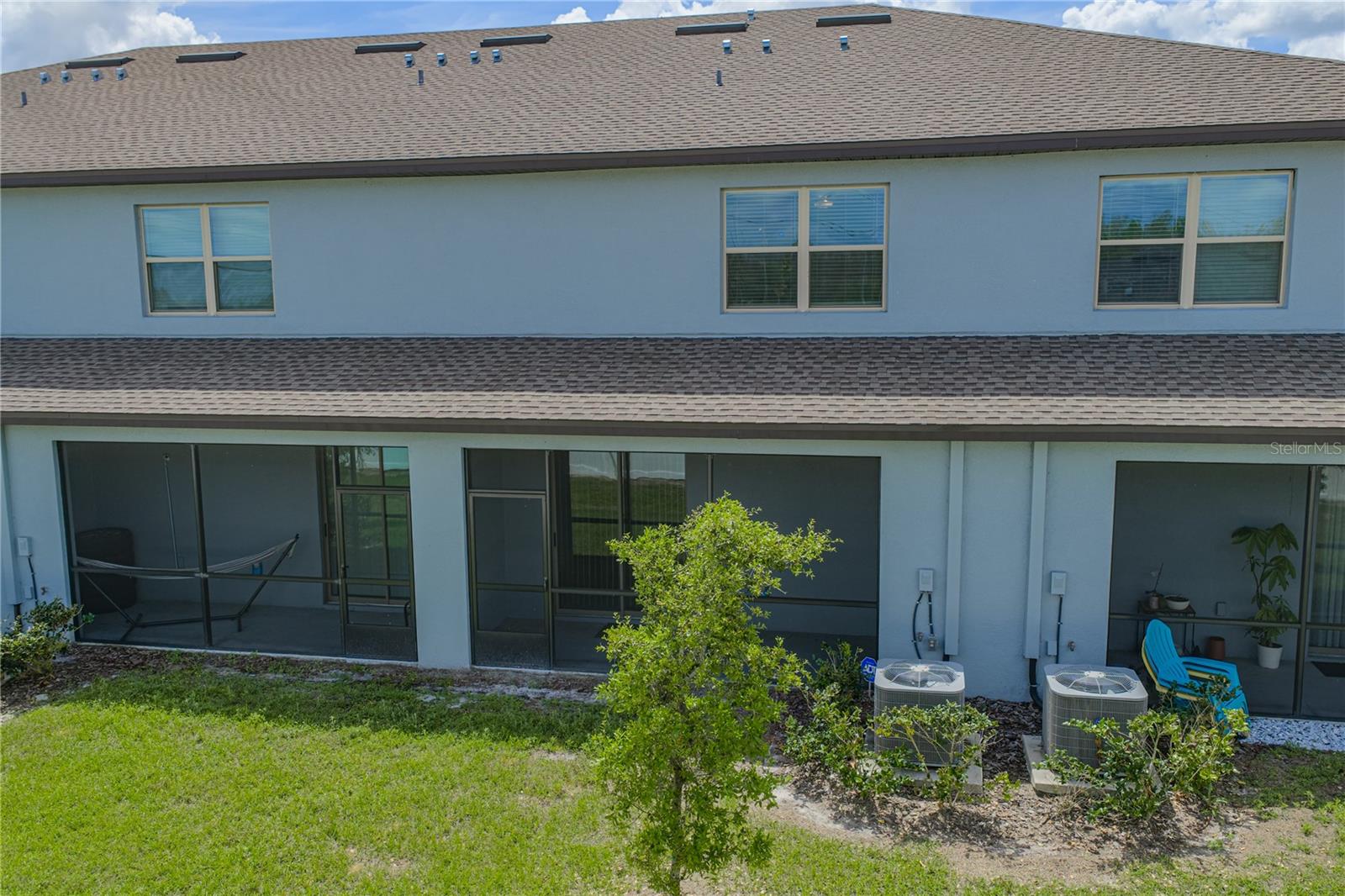 TOWNES AT VERIDIAN - Residential