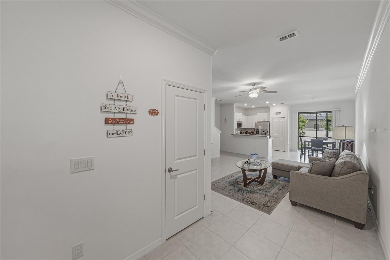 TOWNES AT VERIDIAN - Residential