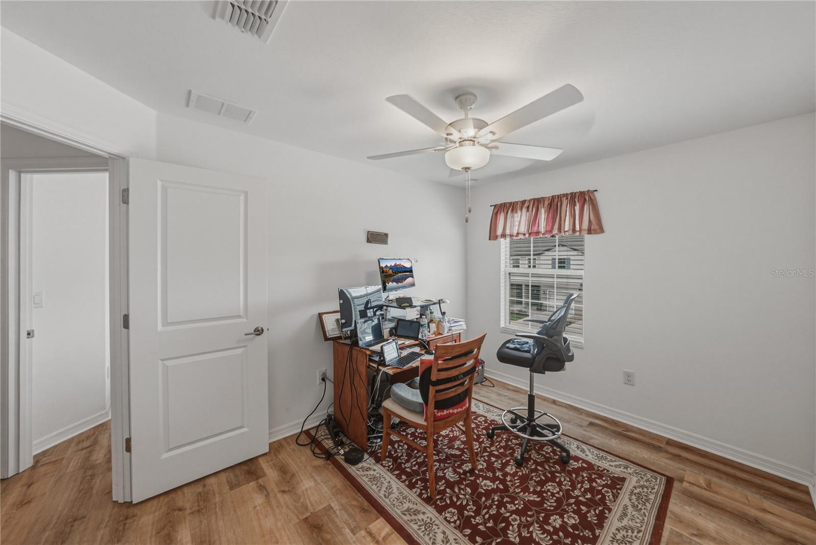 TOWNES AT VERIDIAN - Residential