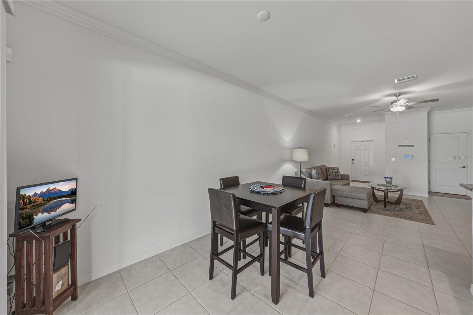 TOWNES AT VERIDIAN - Residential