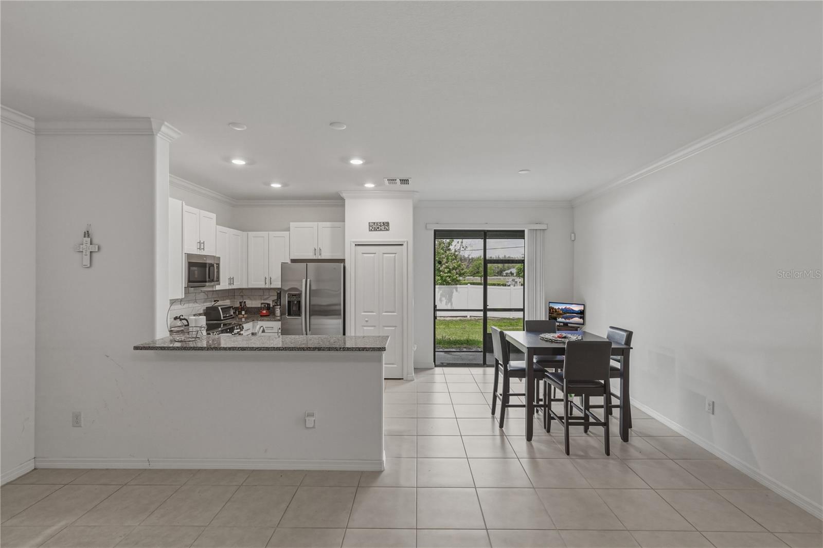 TOWNES AT VERIDIAN - Residential