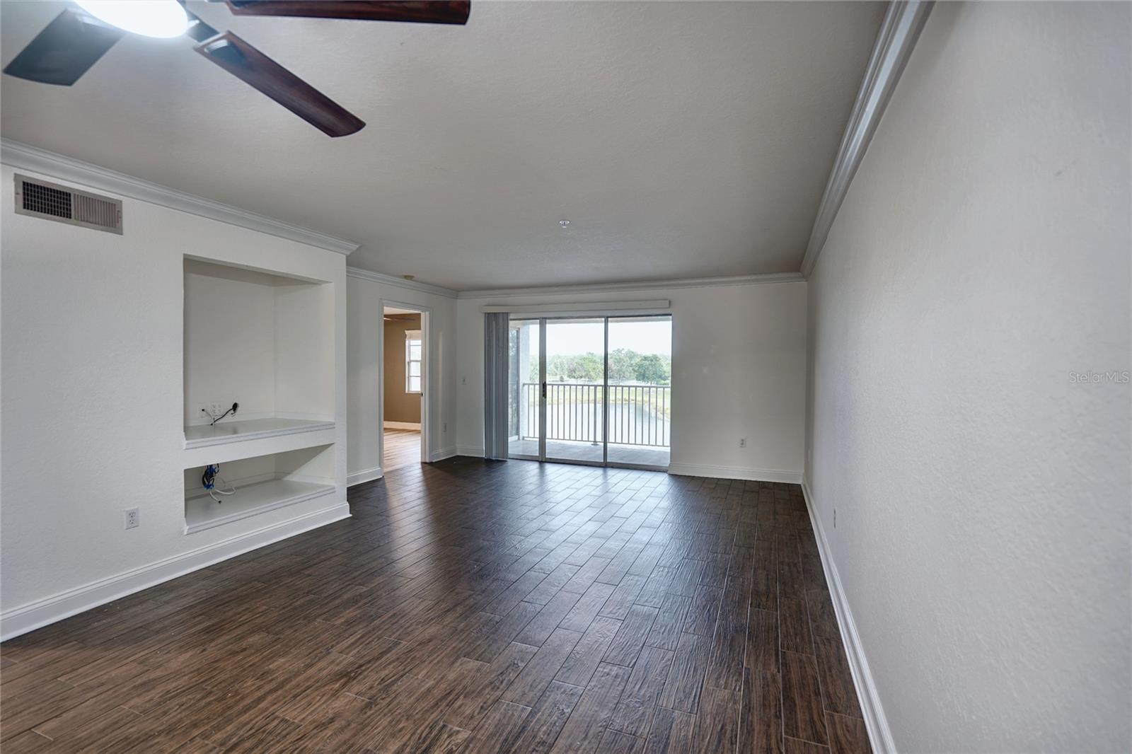 13815 FAIRWAY ISLAND DRIVE 1335