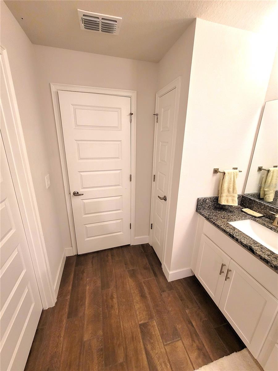 LAKE JULIANA ESTATES - Residential Lease