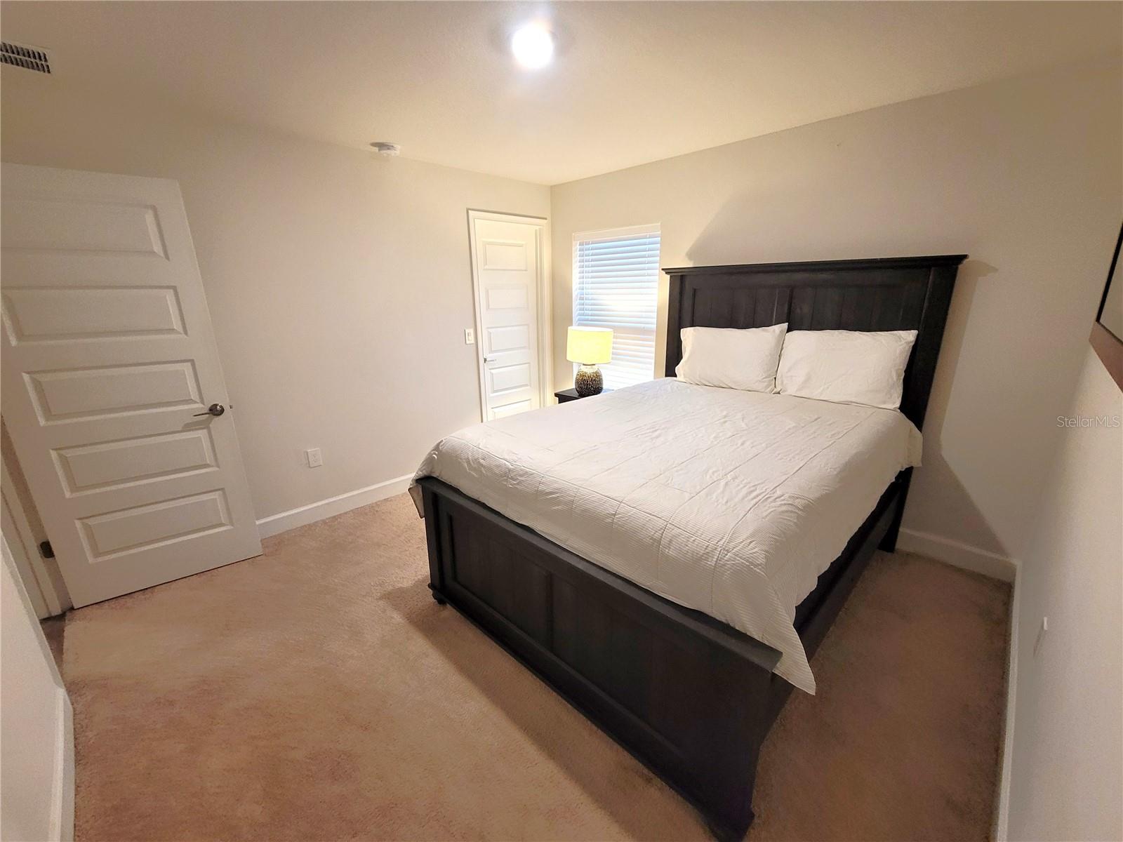 LAKE JULIANA ESTATES - Residential Lease