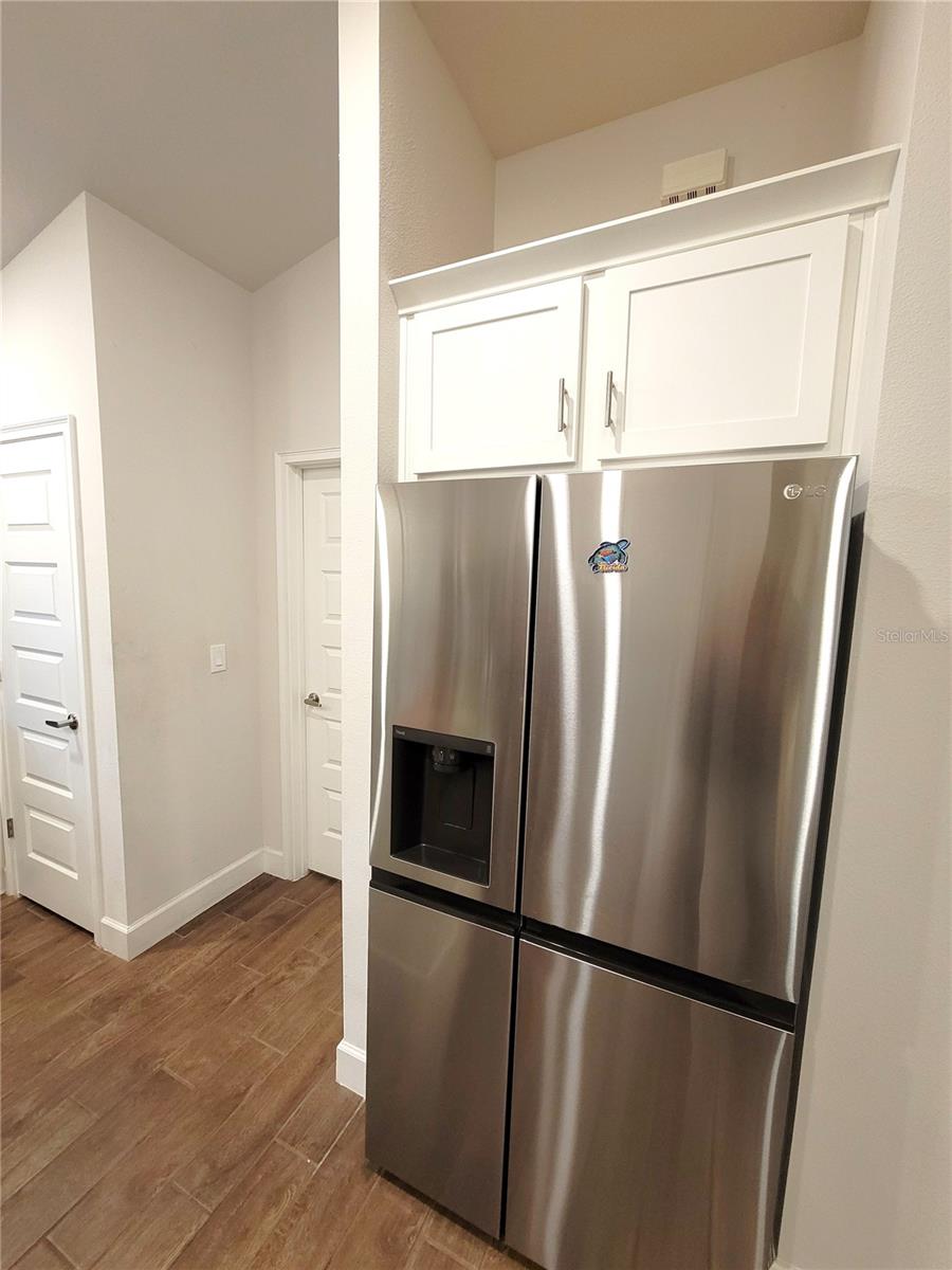 LAKE JULIANA ESTATES - Residential Lease