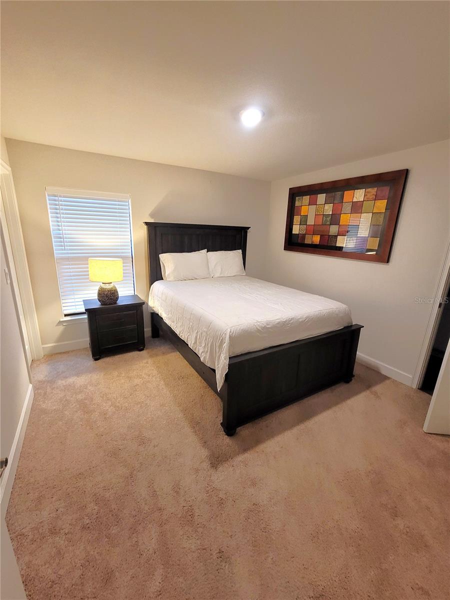 LAKE JULIANA ESTATES - Residential Lease