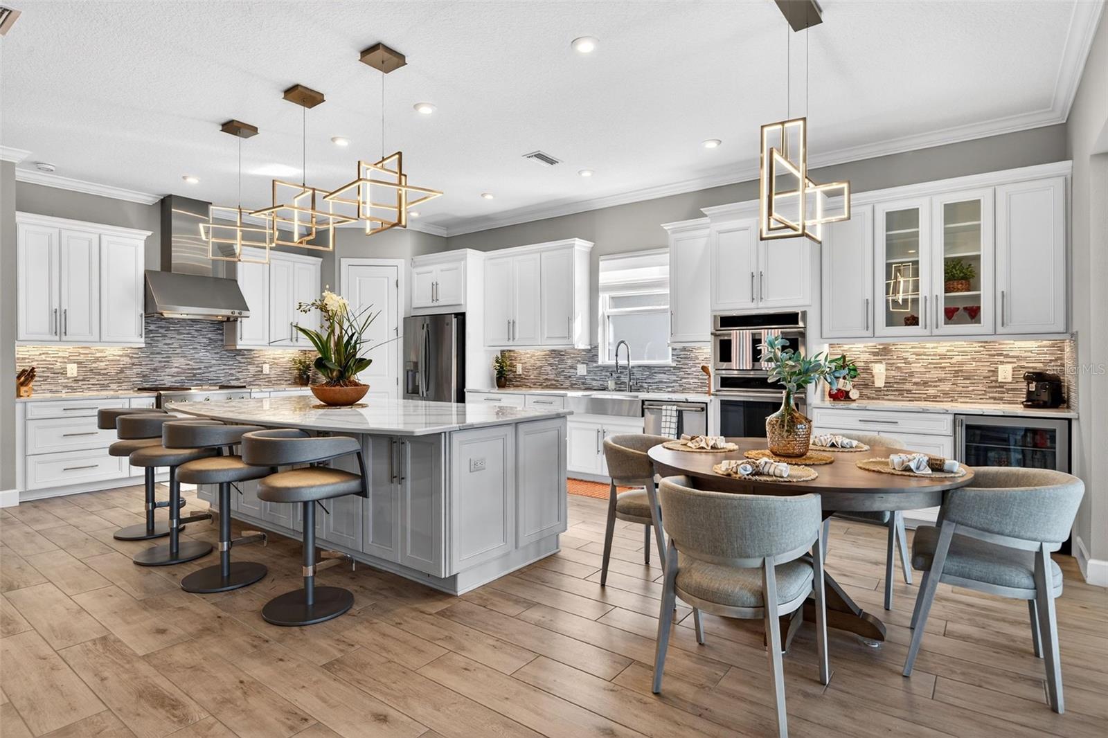 AZARIO ESPLANADE PH II SUBPH A,B & C - Residential