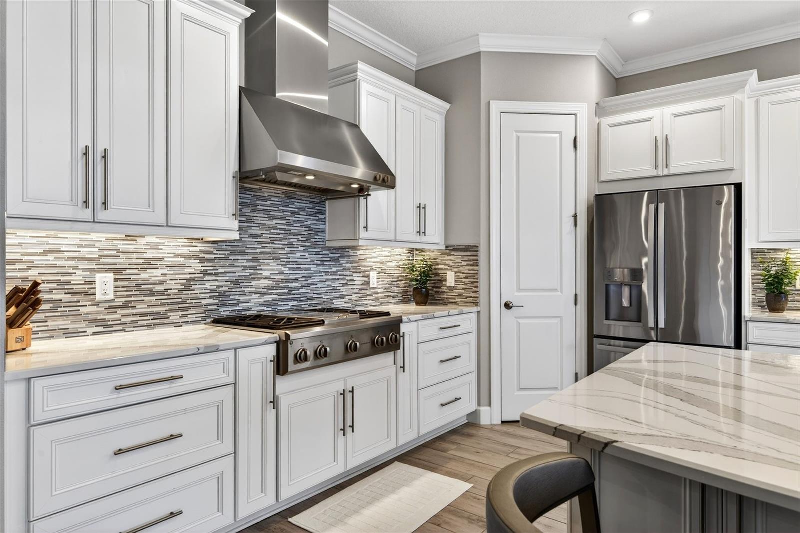 AZARIO ESPLANADE PH II SUBPH A,B & C - Residential