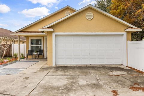 Photo of 12620 Parkbury Drive, Orlando, FL 32828 (MLS # O6361388)