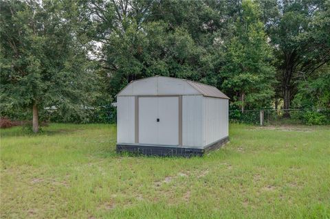 A home in APOPKA