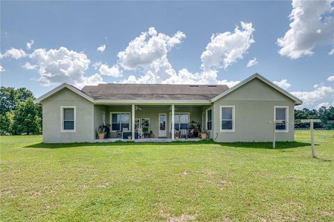 A home in APOPKA