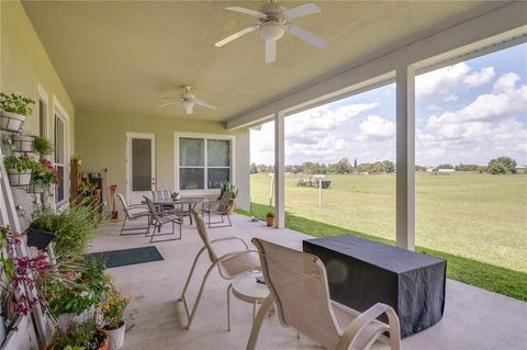 A home in APOPKA