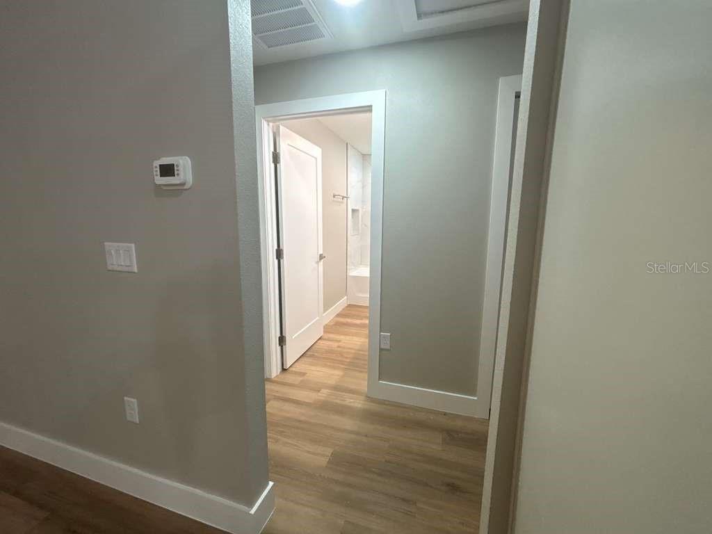 CITRUS SPGS UNIT 07 - Residential Lease