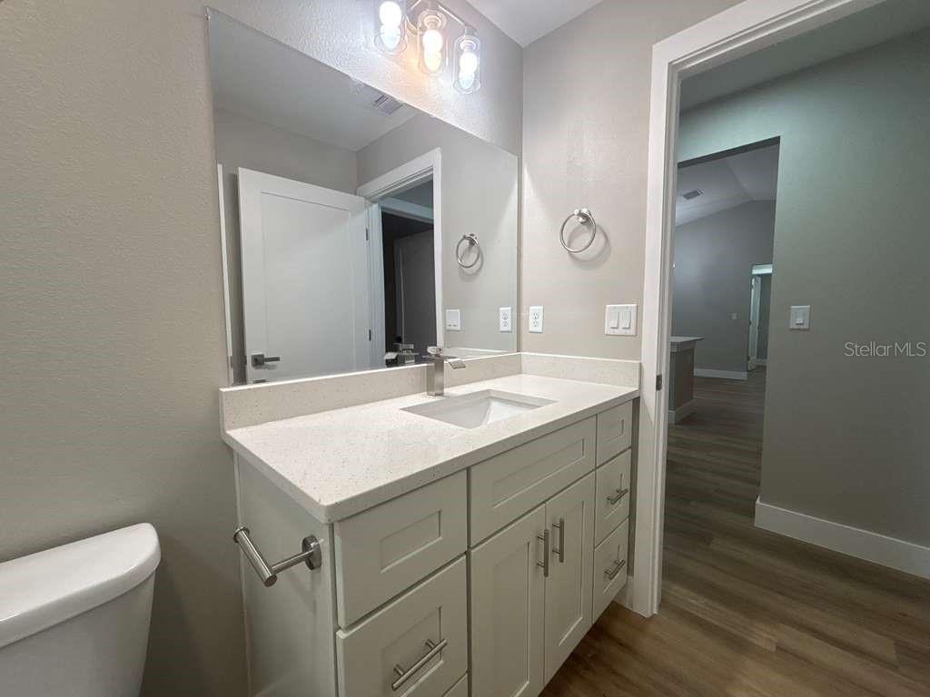 CITRUS SPGS UNIT 07 - Residential Lease