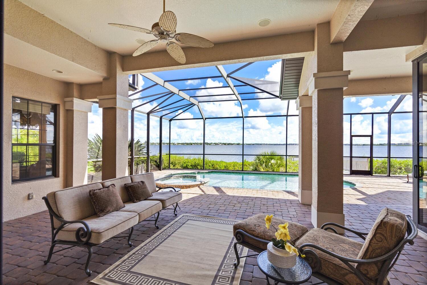 HAWK ISLAND - Residential