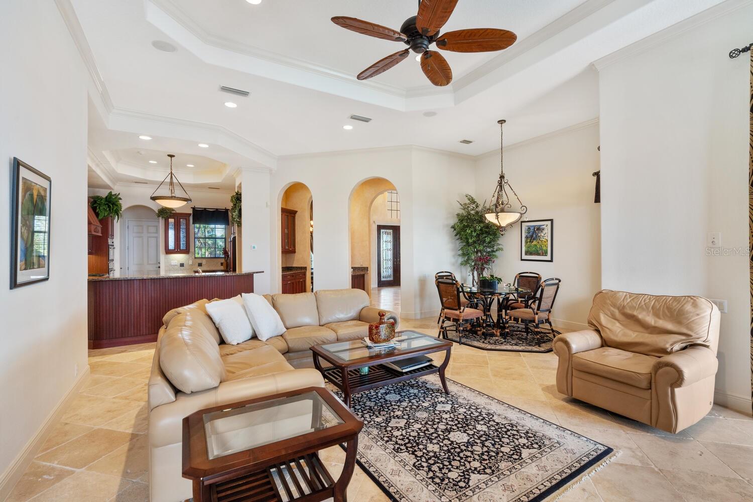 HAWK ISLAND - Residential