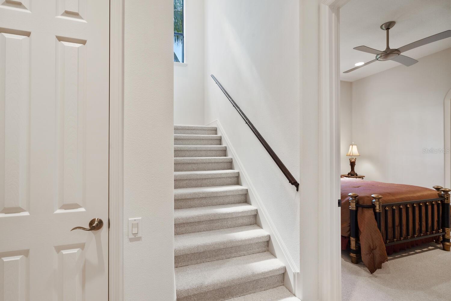 HAWK ISLAND - Residential