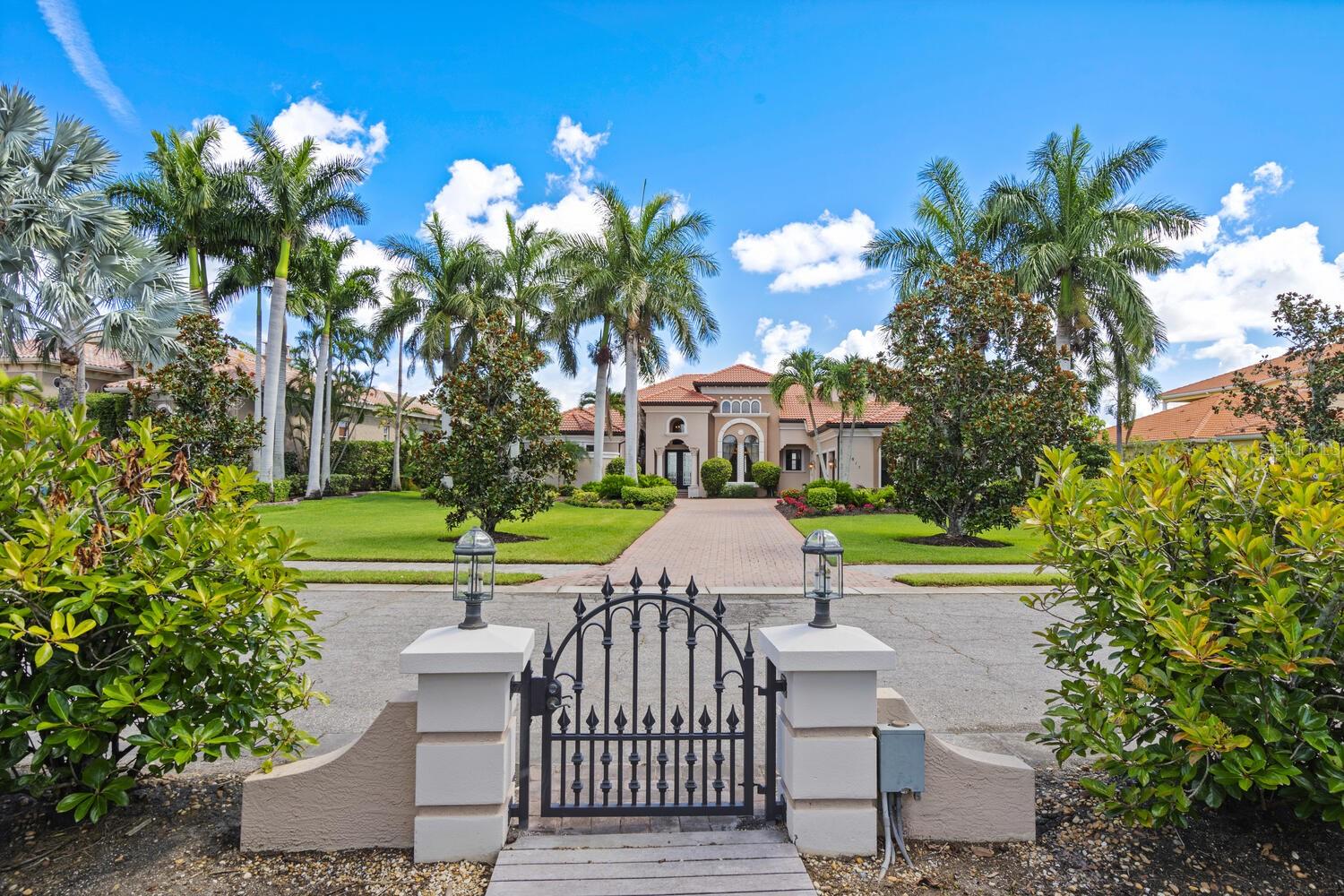 HAWK ISLAND - Residential