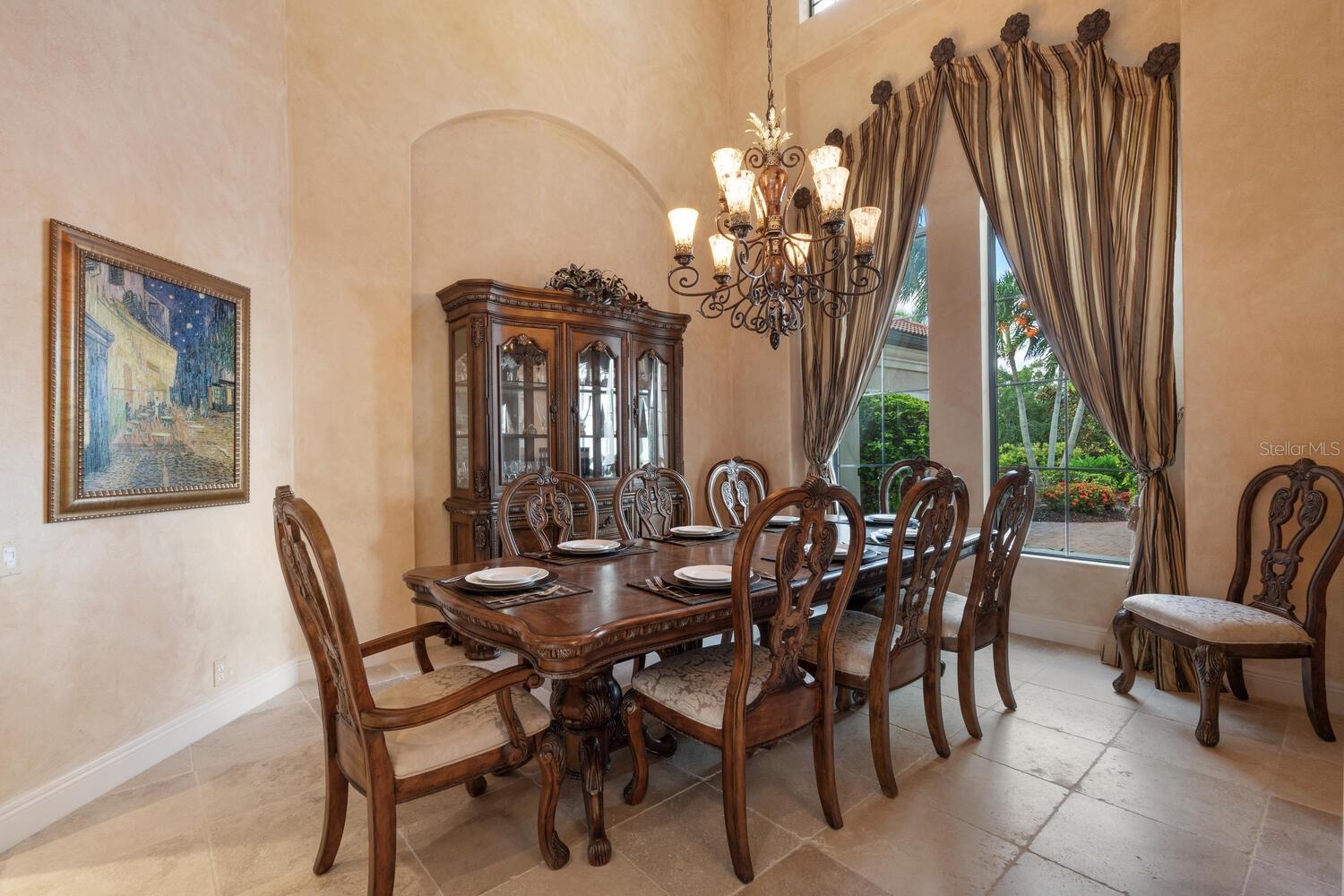 HAWK ISLAND - Residential